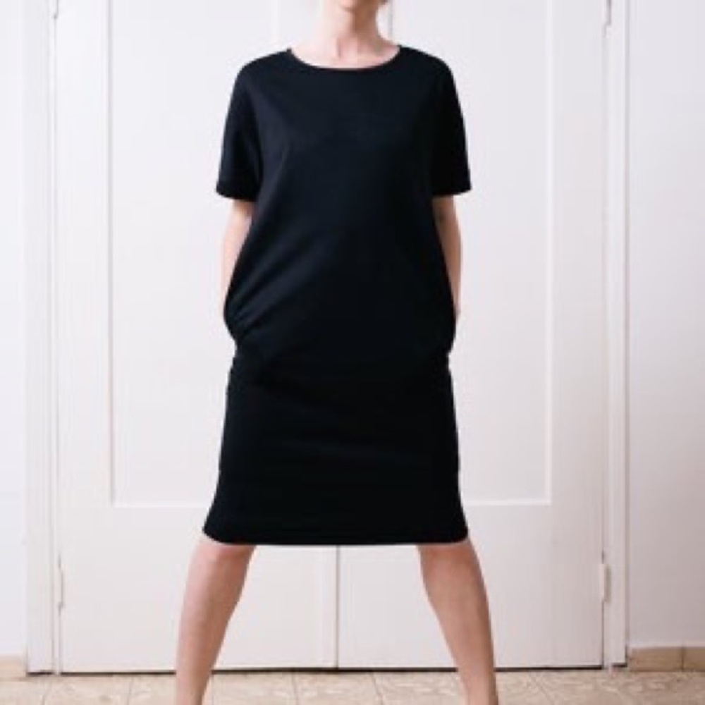 Whoosh shop french terry cotton t-shirt dress. Midi dress.